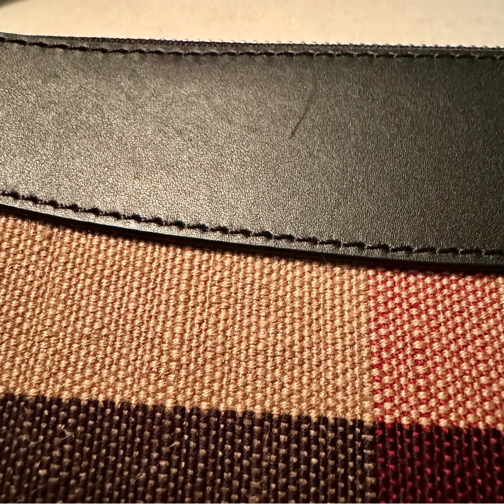 NWT Burberry Canvas Check Peyton Crossbody - Picture 11 of 11